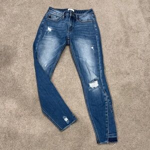 Vici Distressed Skinny Jeans in Blue